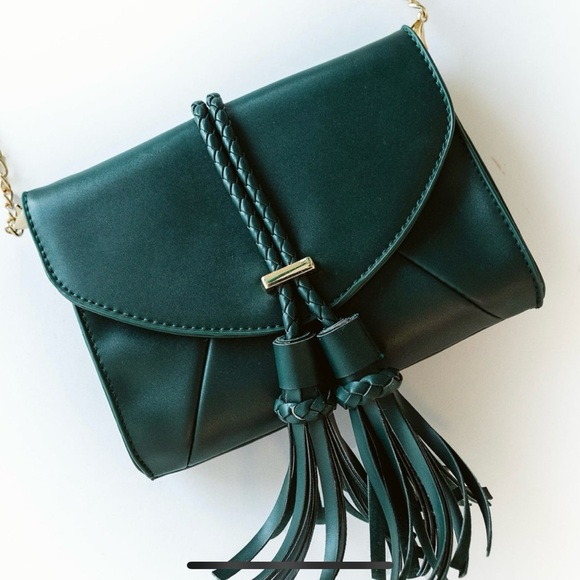 Purse - Picture 1 of 1